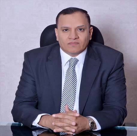 محمود رمضان.. مرشح محتمل للرئاسة "لثالث مرة" ببرنامج انتخابي 600 صفحة